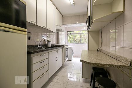 Apartamento para alugar com 76m², 2 quartos e 1 vagaCozinha