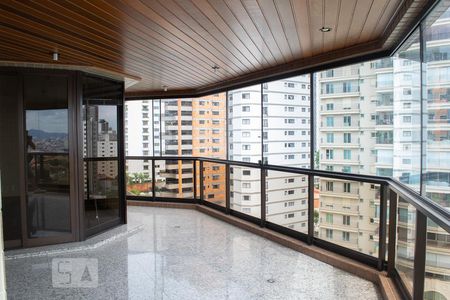 VARANDA SALA de apartamento à venda com 4 quartos, 330m² em Santana, São Paulo