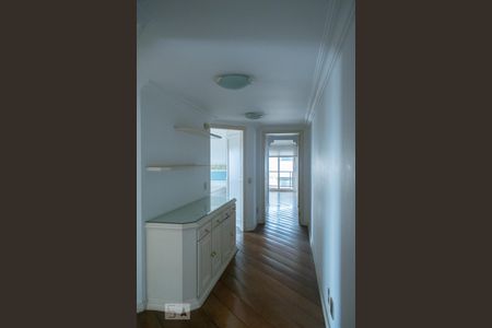 Apartamento à venda com 330m², 4 quartos e 5 vagasHALL