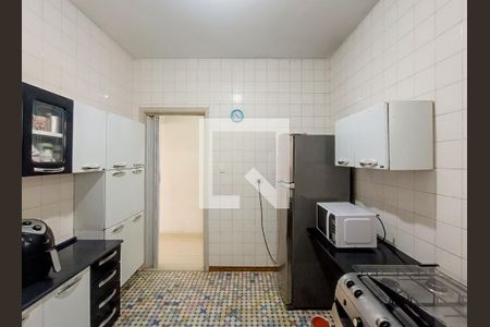 Apartamento à venda com 106m², 3 quartos e sem vaga Apartamento à venda com 106m², 3 quartos e sem vagaCozinha