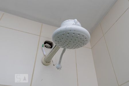 Casa à venda com 133m², 3 quartos e 3 vagas Casa à venda com 133m², 3 quartos e 3 vagasBanheiro Social - Chuveiro elétrico