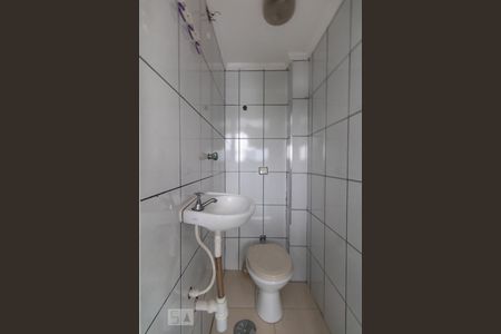 Apartamento à venda com 76m², 2 quartos e 1 vaga Apartamento à venda com 76m², 2 quartos e 1 vagaBanheiro - Área de Serviço