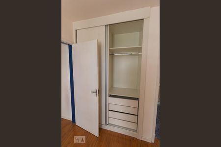 Apartamento à venda com 76m², 2 quartos e 1 vaga Apartamento à venda com 76m², 2 quartos e 1 vagaQuarto Suíte