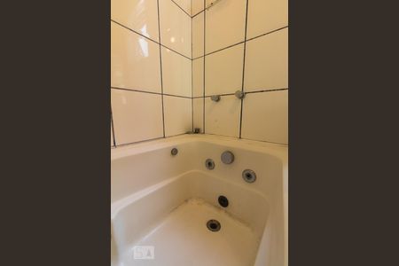 Apartamento à venda com 76m², 2 quartos e 1 vaga Apartamento à venda com 76m², 2 quartos e 1 vagaBanheiro - Quarto Suíte