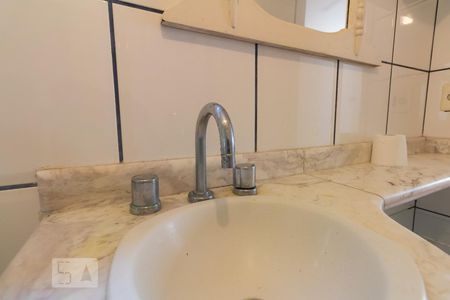 Apartamento à venda com 76m², 2 quartos e 1 vaga Apartamento à venda com 76m², 2 quartos e 1 vagaBanheiro - Quarto Suíte