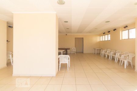 Apartamento à venda com 76m², 2 quartos e 1 vaga Apartamento à venda com 76m², 2 quartos e 1 vagaSalão de Festas - Condomínio