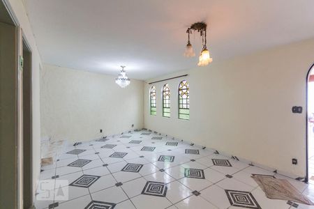 Sala de casa à venda com 4 quartos, 115m² em Jabaquara, São Paulo