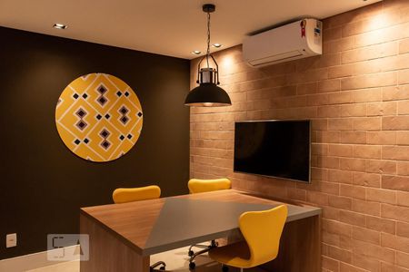 Apartamento para alugar com 45m², 1 quarto e 1 vagaÁrea comum - Sala de Reuniao