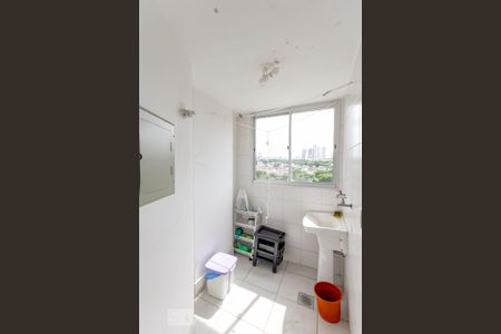 Apartamento à venda com 65m², 2 quartos e 1 vaga Apartamento à venda com 65m², 2 quartos e 1 vagaÁrea de serviço