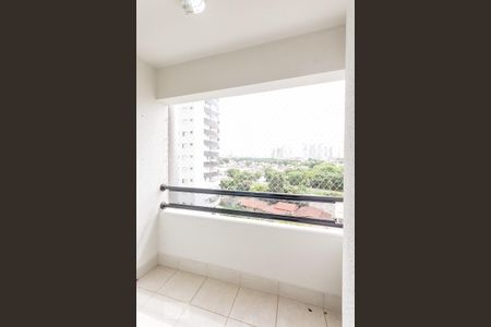 Sacada de apartamento à venda com 2 quartos, 65m² em Jardim Goiás, Goiânia