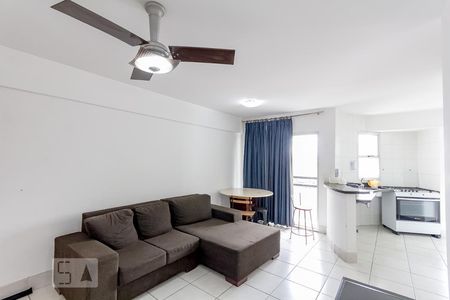 Sala de apartamento para alugar com 2 quartos, 65m² em Jardim Goiás, Goiânia