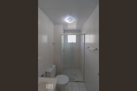 Apartamento para alugar com 65m², 2 quartos e 1 vaga Apartamento para alugar com 65m², 2 quartos e 1 vagaBanheiro da Suíte