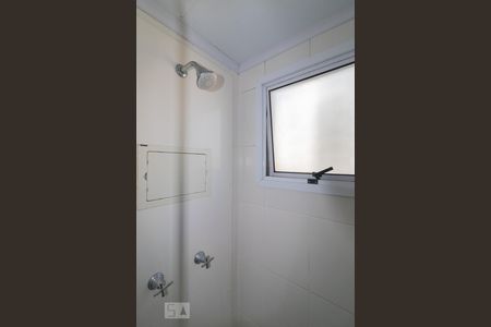 Apartamento para alugar com 65m², 2 quartos e 1 vaga Apartamento para alugar com 65m², 2 quartos e 1 vagaBanheiro da Suíte