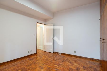 Apartamento para alugar com 150m², 3 quartos e 1 vagaSuíte