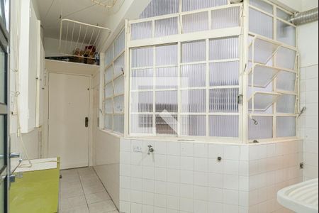 Apartamento para alugar com 150m², 3 quartos e 1 vagaÁrea de Serviço