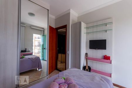 Quarto 1 de casa para alugar com 3 quartos, 150m² em Santa Mônica, Belo Horizonte