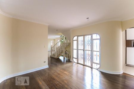 Sala de casa para alugar com 3 quartos, 400m² em Penha de França, São Paulo