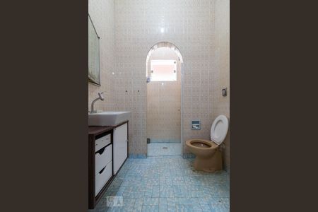 Banheiro 1 de casa para alugar com 3 quartos, 120m² em Vila Nova, Barueri