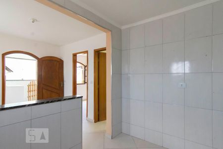 Cozinha de casa para alugar com 2 quartos, 50m² em Vila Cavaton, São Paulo
