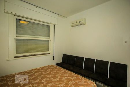 Quarto 1 de apartamento para alugar com 1 quarto, 70m² em Copacabana, Rio de Janeiro