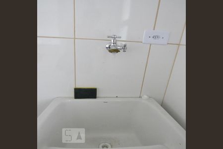 Lavanderia (Torneira) de apartamento para alugar com 2 quartos, 65m² em Vila Mazzei, São Paulo