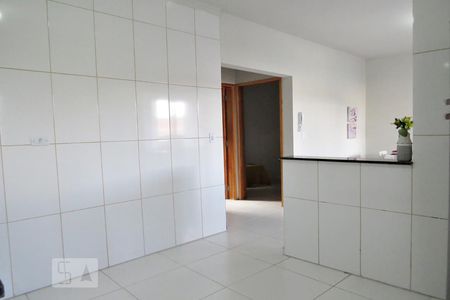 Cozinha de apartamento para alugar com 2 quartos, 65m² em Vila Mazzei, São Paulo