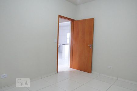 Quarto 2 de apartamento para alugar com 2 quartos, 65m² em Vila Mazzei, São Paulo