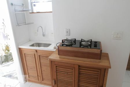 Cozinha de kitnet/studio à venda com 1 quarto, 20m² em Gávea, Rio de Janeiro
