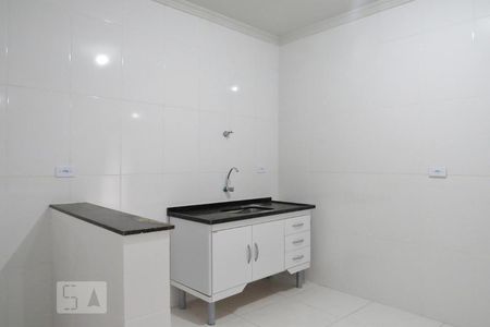 Cozinha e Área de Serviço de apartamento para alugar com 2 quartos, 65m² em Vila Mazzei, São Paulo