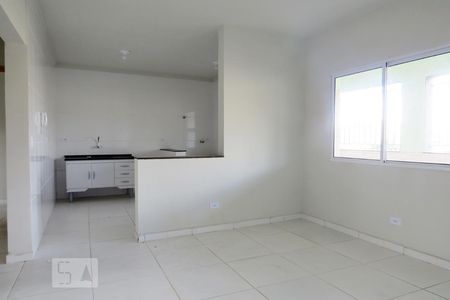 Sala/Cozinha de apartamento para alugar com 2 quartos, 65m² em Vila Mazzei, São Paulo