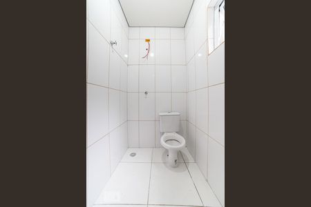 Banheiro de apartamento à venda com 2 quartos, 65m² em Vila Mazzei, São Paulo