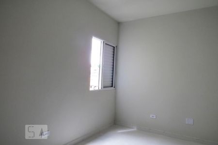 Quarto 2 de apartamento para alugar com 2 quartos, 65m² em Vila Mazzei, São Paulo