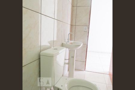 Banheiro de kitnet/studio à venda com 1 quarto, 45m² em Vila Mazzei, São Paulo