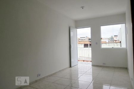 Sala/Cozinha de kitnet/studio à venda com 1 quarto, 45m² em Vila Mazzei, São Paulo