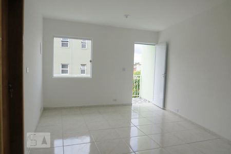 Sala de kitnet/studio para alugar com 1 quarto, 45m² em Vila Mazzei, São Paulo