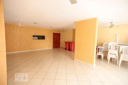Apartamento à venda com 58m², 2 quartos e 1 vaga Apartamento à venda com 58m², 2 quartos e 1 vagaSalão de Festas