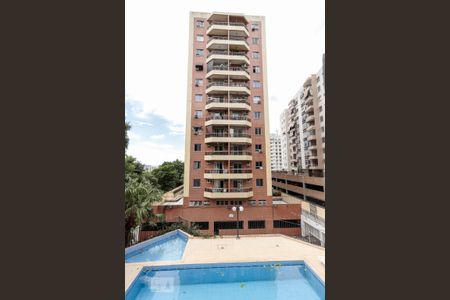 Apartamento à venda com 58m², 2 quartos e 1 vaga Apartamento à venda com 58m², 2 quartos e 1 vagaFachada