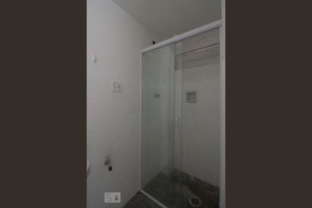 Banheiro de apartamento para alugar com 1 quarto, 30m² em Bela Vista, São Paulo