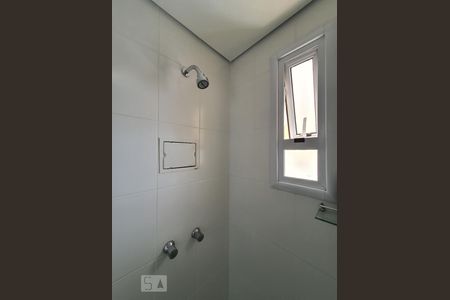 Apartamento à venda com 51m², 2 quartos e 1 vagaDetalhe do banheiro da suíte