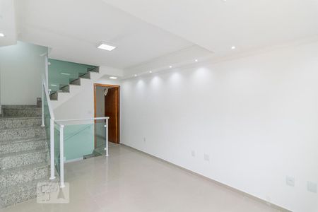 Sala de casa à venda com 2 quartos, 89m² em Jardim Ana Maria, Santo André