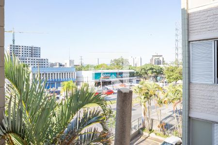 Vista do Quarto de apartamento para alugar com 1 quarto, 54m² em Água Branca, São Paulo