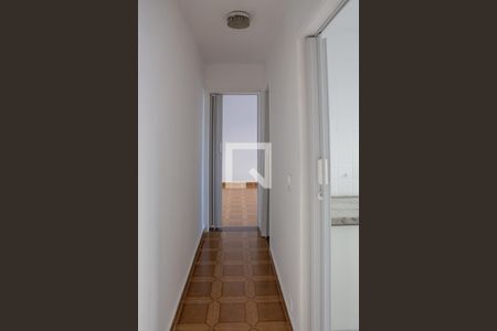 Corredor de apartamento para alugar com 1 quarto, 54m² em Água Branca, São Paulo