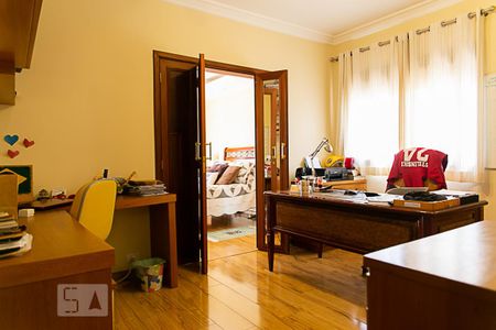 Apartamento à venda com 270m², 4 quartos e 3 vagas Apartamento à venda com 270m², 4 quartos e 3 vagasSuíte 3/Escritório