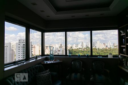 Apartamento à venda com 270m², 4 quartos e 3 vagas Apartamento à venda com 270m², 4 quartos e 3 vagasSala