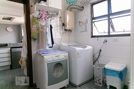 Área de Serviço de apartamento para alugar com 4 quartos, 270m² em Aclimação, São Paulo