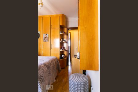 Apartamento à venda com 270m², 4 quartos e 3 vagas Apartamento à venda com 270m², 4 quartos e 3 vagasSuíte 2