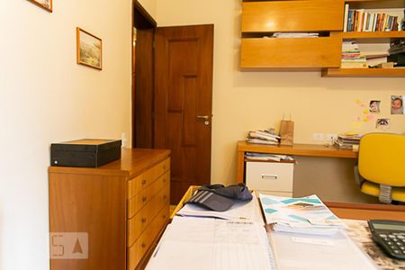 Apartamento à venda com 270m², 4 quartos e 3 vagas Apartamento à venda com 270m², 4 quartos e 3 vagasSuíte 3/Escritório