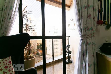 Apartamento à venda com 270m², 4 quartos e 3 vagas Apartamento à venda com 270m², 4 quartos e 3 vagasSuíte 1