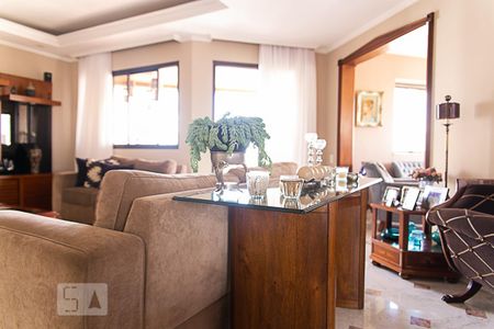 Sala de apartamento para alugar com 4 quartos, 270m² em Aclimação, São Paulo