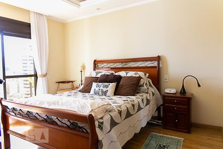 Apartamento à venda com 270m², 4 quartos e 3 vagas Apartamento à venda com 270m², 4 quartos e 3 vagasSuíte 4